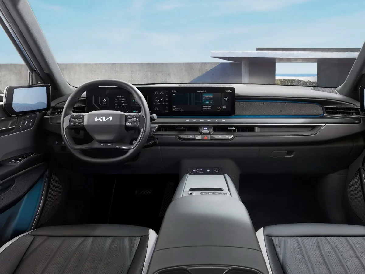 Вигляд салону Kia EV9 2024