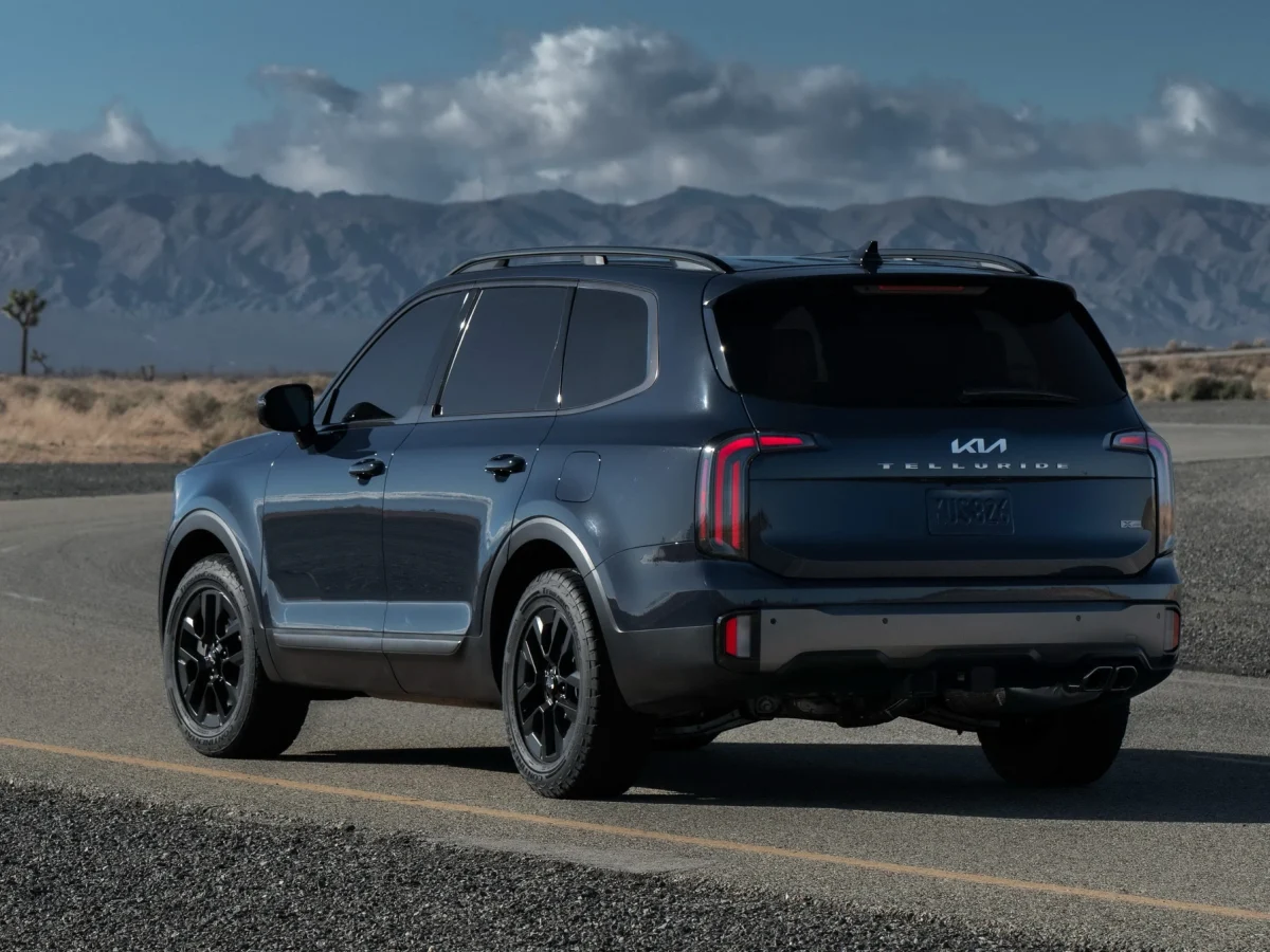 Задня частина Kia Telluride 2023