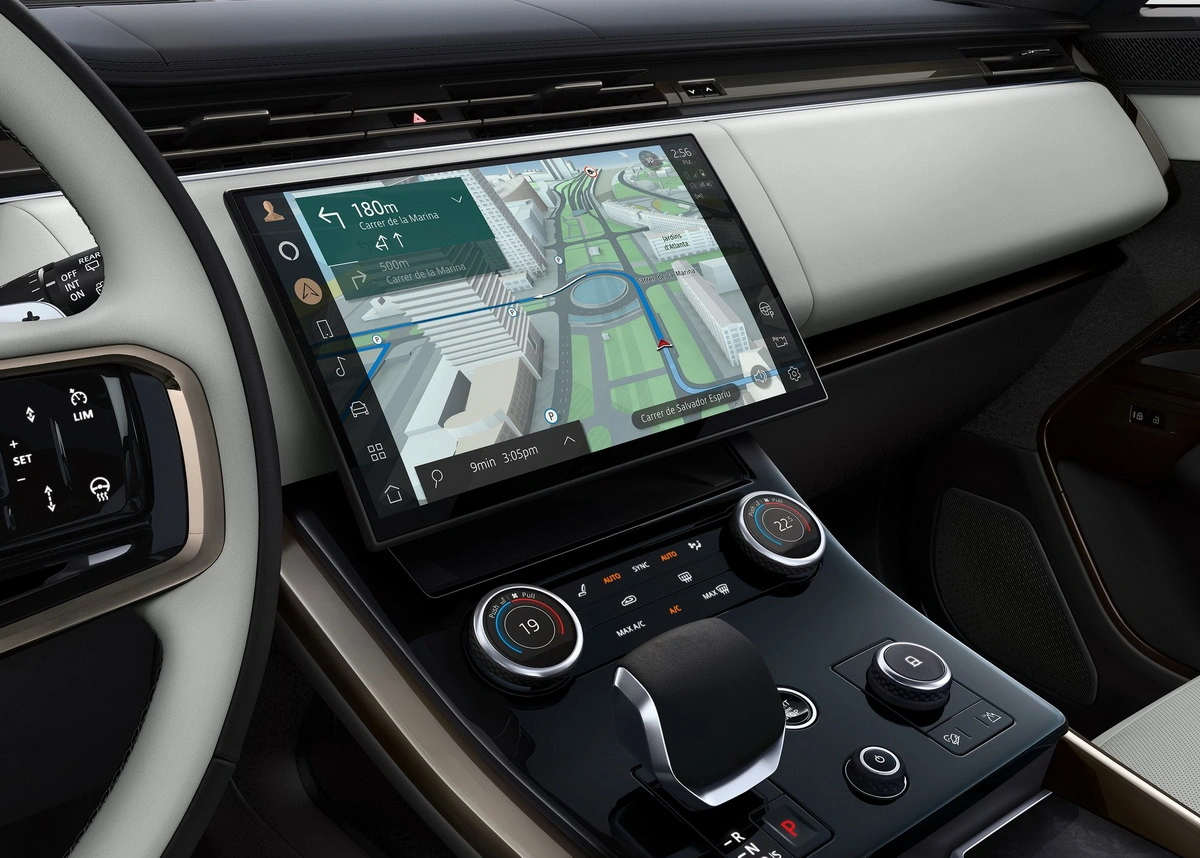Центральна мультимедійна консоль Land Rover Range Rover Sport 2023
