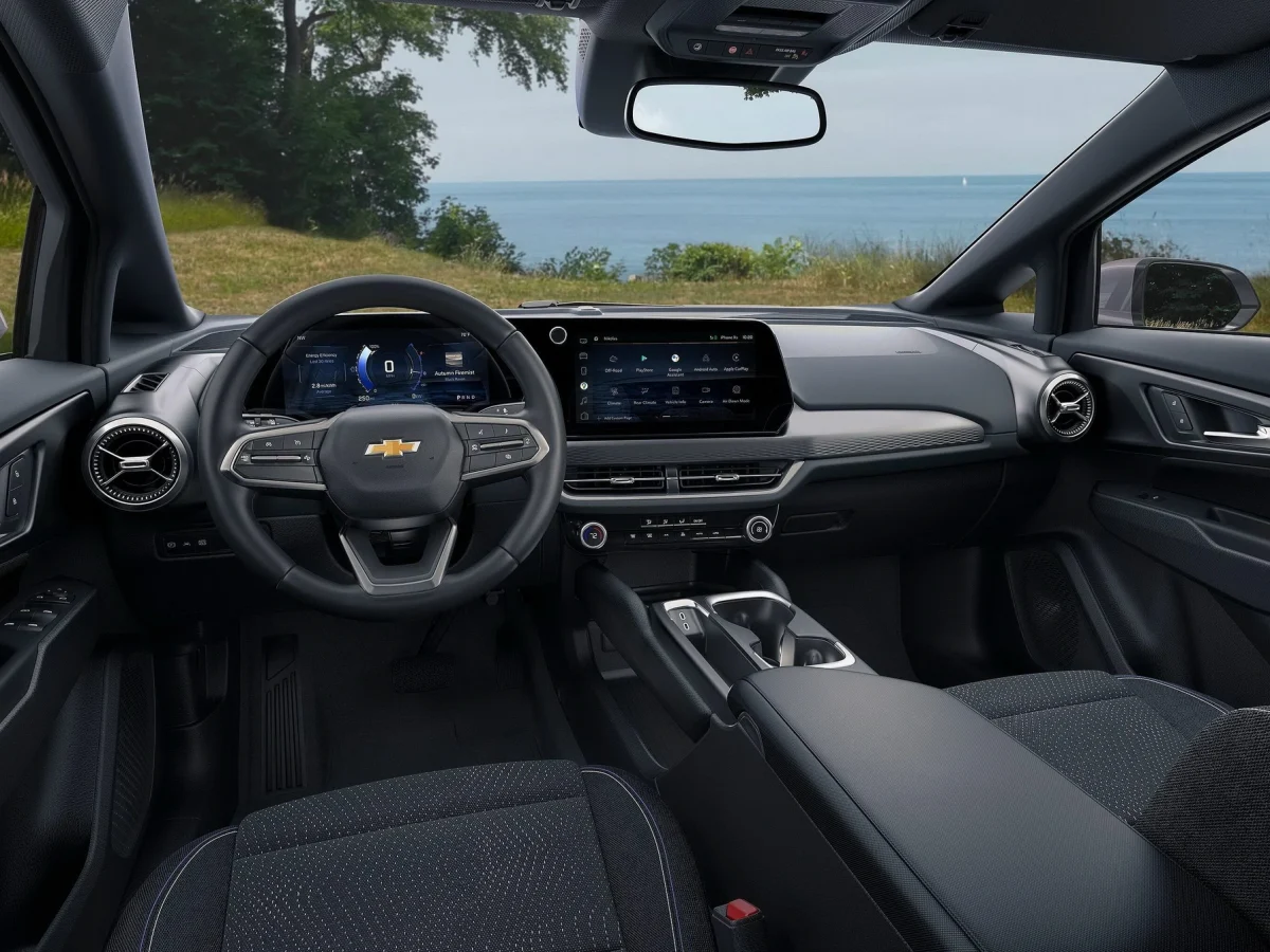 Салон Chevrolet Equinox EV 2024